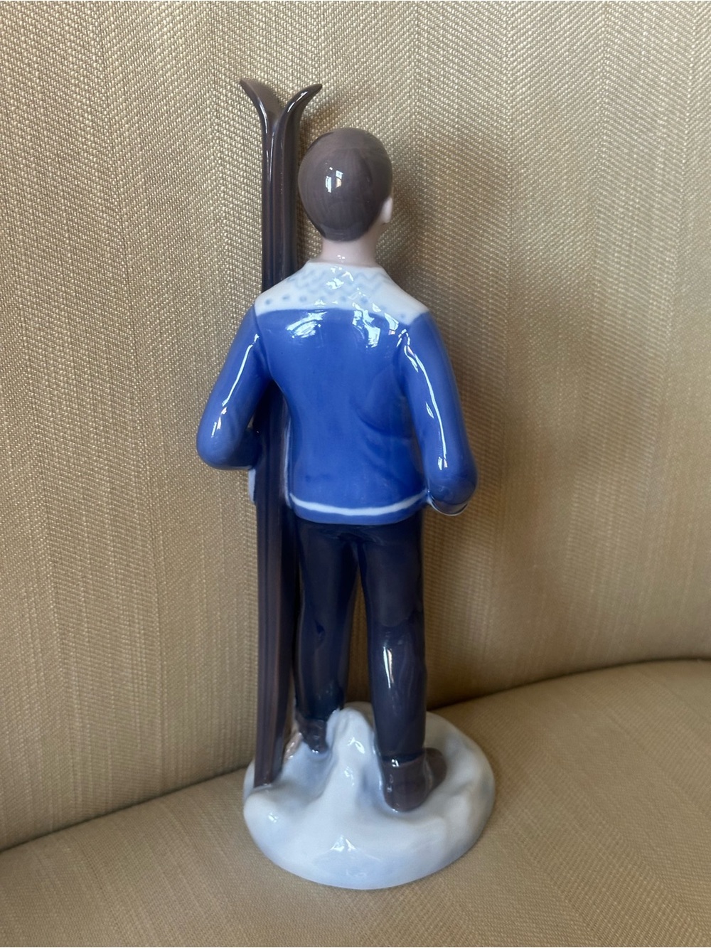 Bing & Grondahl Porcelain Boy Skier Figurine No. 2358 flawless - Picture 8 of 9